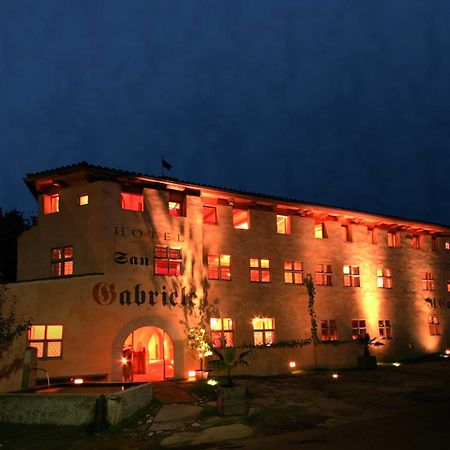 Hotel San Gabriele Rosenheim Bagian luar foto